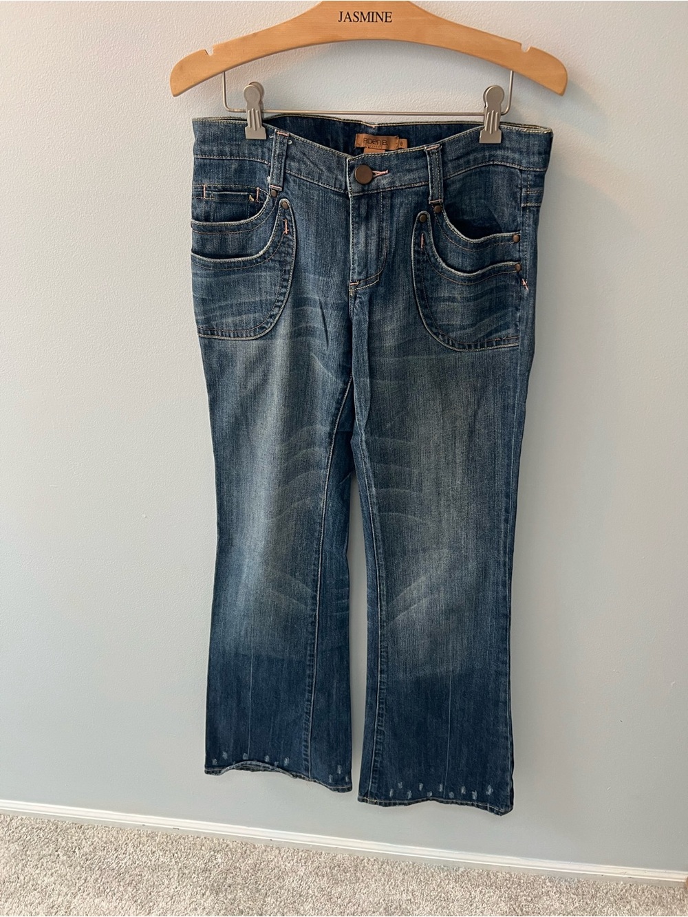 Women’s Dark Blue Straight-Leg Jeans